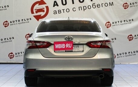 Toyota Camry, 2019 год, 2 299 000 рублей, 4 фотография