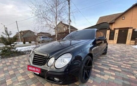 Mercedes-Benz E-Класс, 2007 год, 1 350 000 рублей, 5 фотография