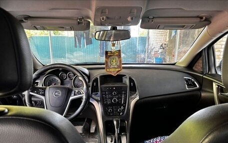 Opel Astra J, 2013 год, 700 000 рублей, 4 фотография