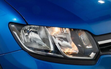 Renault Sandero II рестайлинг, 2016 год, 999 000 рублей, 18 фотография