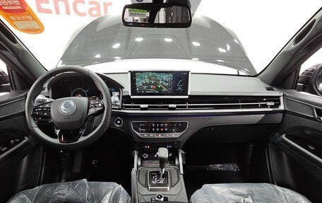 SsangYong Rexton, 2023 год, 4 400 000 рублей, 5 фотография