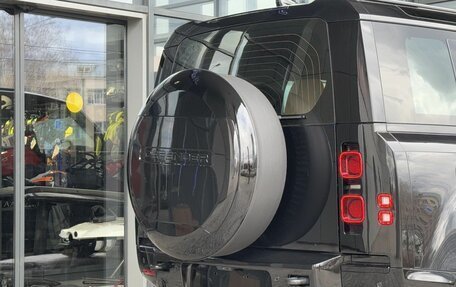 Land Rover Defender II, 2025 год, 16 000 000 рублей, 11 фотография