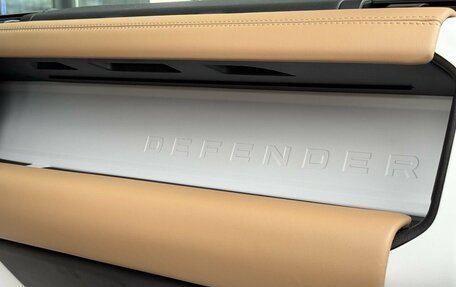 Land Rover Defender II, 2025 год, 16 000 000 рублей, 29 фотография