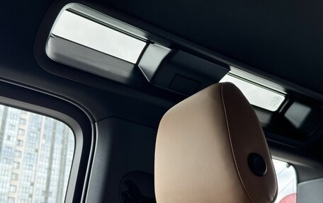 Land Rover Defender II, 2025 год, 16 000 000 рублей, 30 фотография