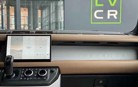 Land Rover Defender II, 2025 год, 16 000 000 рублей, 34 фотография