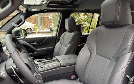 Lexus LX, 2025 год, 18 490 000 рублей, 15 фотография