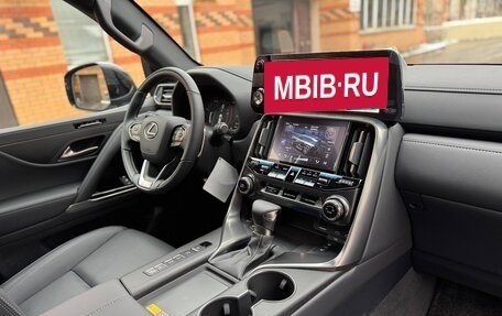 Lexus LX, 2025 год, 18 490 000 рублей, 30 фотография