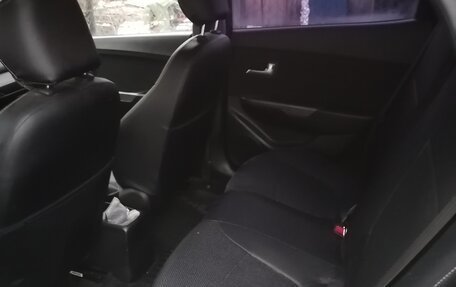 KIA Rio III рестайлинг, 2014 год, 760 000 рублей, 7 фотография