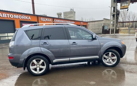 Mitsubishi Outlander III рестайлинг 3, 2008 год, 1 250 000 рублей, 8 фотография