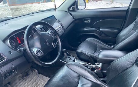 Mitsubishi Outlander III рестайлинг 3, 2008 год, 1 250 000 рублей, 17 фотография