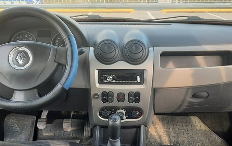 Renault Logan I, 2010 год, 350 000 рублей, 13 фотография