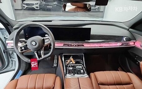 BMW 7 серия, 2024 год, 15 200 000 рублей, 7 фотография