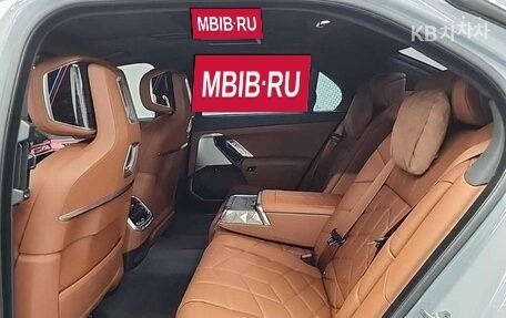 BMW 7 серия, 2024 год, 15 200 000 рублей, 12 фотография