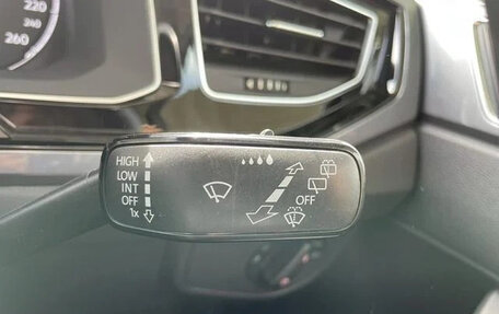 Volkswagen Polo VI (EU Market), 2018 год, 850 000 рублей, 10 фотография