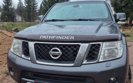 Nissan Pathfinder, 2011 год, 1 300 000 рублей, 1 фотография