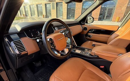 Land Rover Range Rover IV рестайлинг, 2018 год, 7 200 000 рублей, 10 фотография