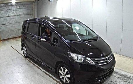 Honda Freed I, 2011 год, 750 000 рублей, 1 фотография