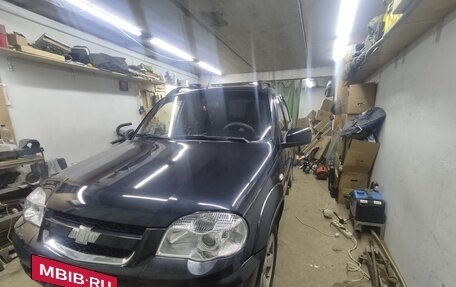 Chevrolet Niva I рестайлинг, 2015 год, 730 000 рублей, 11 фотография