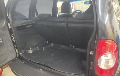 Chevrolet Niva I рестайлинг, 2015 год, 730 000 рублей, 30 фотография