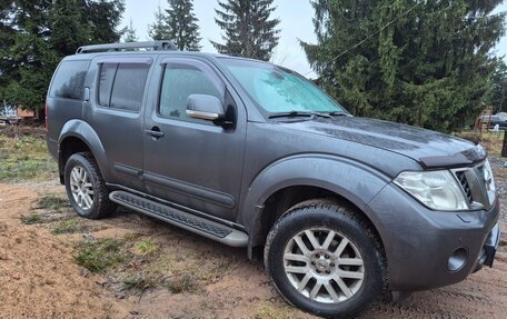 Nissan Pathfinder, 2011 год, 1 300 000 рублей, 3 фотография