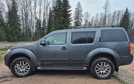 Nissan Pathfinder, 2011 год, 1 300 000 рублей, 2 фотография