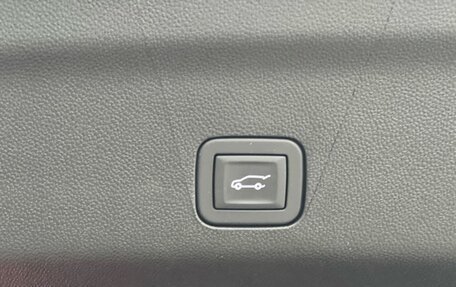 Cadillac Escalade V, 2025 год, 22 000 000 рублей, 39 фотография