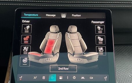 Cadillac Escalade V, 2025 год, 22 000 000 рублей, 35 фотография