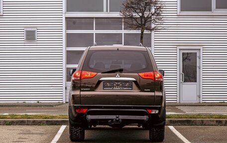 Mitsubishi Pajero Sport II рестайлинг, 2015 год, 1 795 000 рублей, 5 фотография