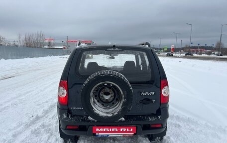 Chevrolet Niva I рестайлинг, 2013 год, 486 000 рублей, 4 фотография