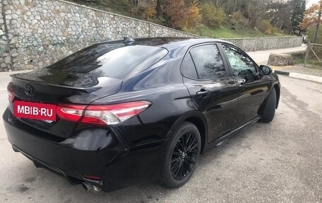 Toyota Camry, 2019 год, 2 450 000 рублей, 8 фотография