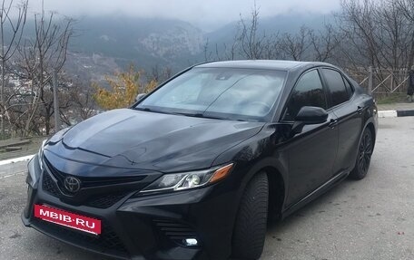 Toyota Camry, 2019 год, 2 450 000 рублей, 10 фотография