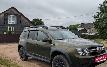 Renault Duster I рестайлинг, 2016 год, 800 000 рублей, 3 фотография