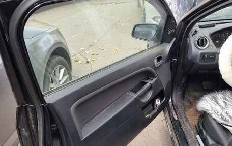 Ford Fiesta, 2006 год, 350 000 рублей, 9 фотография