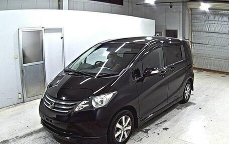 Honda Freed I, 2011 год, 750 000 рублей, 2 фотография