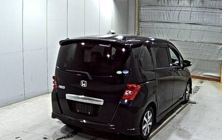 Honda Freed I, 2011 год, 750 000 рублей, 3 фотография