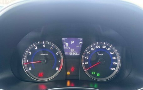 Hyundai Solaris II рестайлинг, 2013 год, 790 000 рублей, 18 фотография