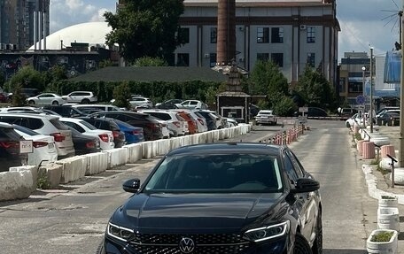 Volkswagen Passat B8 рестайлинг, 2024 год, 4 000 000 рублей, 1 фотография