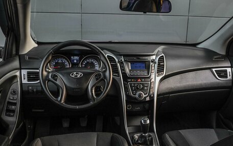 Hyundai i30 II рестайлинг, 2012 год, 859 000 рублей, 6 фотография