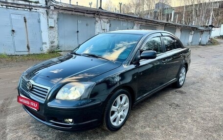 Toyota Avensis III рестайлинг, 2006 год, 710 000 рублей, 2 фотография