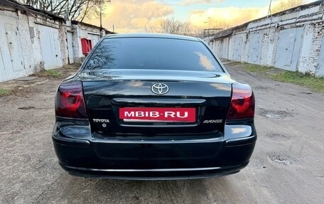 Toyota Avensis III рестайлинг, 2006 год, 710 000 рублей, 6 фотография