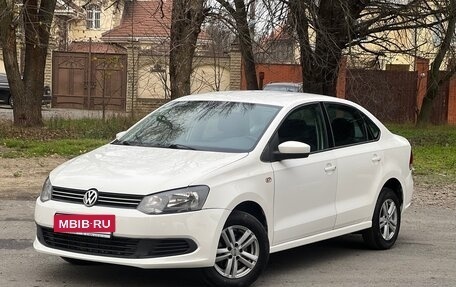 Volkswagen Polo VI (EU Market), 2011 год, 550 000 рублей, 1 фотография