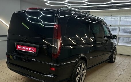 Mercedes-Benz Viano, 2008 год, 1 940 000 рублей, 4 фотография