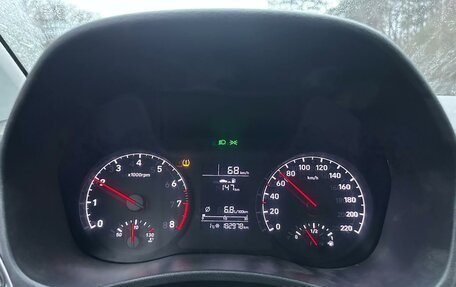 Hyundai Solaris II рестайлинг, 2017 год, 450 000 рублей, 7 фотография