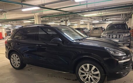 Porsche Cayenne III, 2015 год, 3 990 000 рублей, 2 фотография