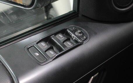 Land Rover Freelander II рестайлинг 2, 2011 год, 1 229 000 рублей, 10 фотография