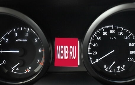 Toyota Land Cruiser Prado 150 рестайлинг 2, 2015 год, 3 650 000 рублей, 6 фотография