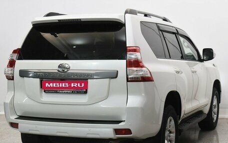 Toyota Land Cruiser Prado 150 рестайлинг 2, 2015 год, 3 650 000 рублей, 4 фотография