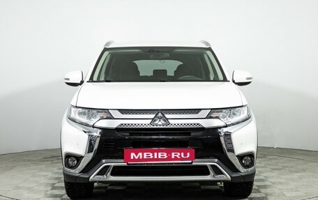 Mitsubishi Outlander III рестайлинг 3, 2018 год, 2 279 898 рублей, 2 фотография