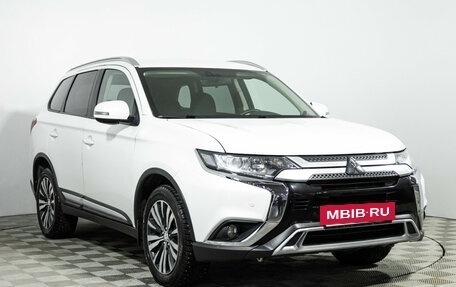 Mitsubishi Outlander III рестайлинг 3, 2018 год, 2 279 898 рублей, 3 фотография