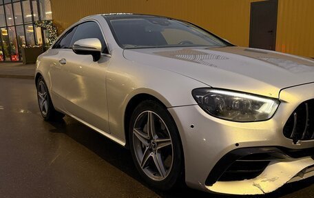 Mercedes-Benz E-Класс, 2019 год, 5 600 000 рублей, 7 фотография